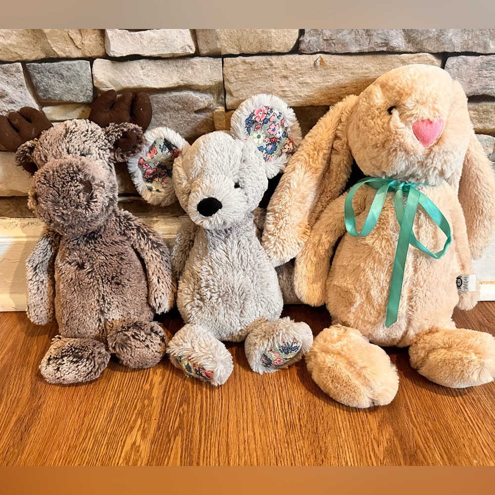 Jellycat plushes (2) Medium Floral Mouse & medium Moose & Bonus bunny rabbit